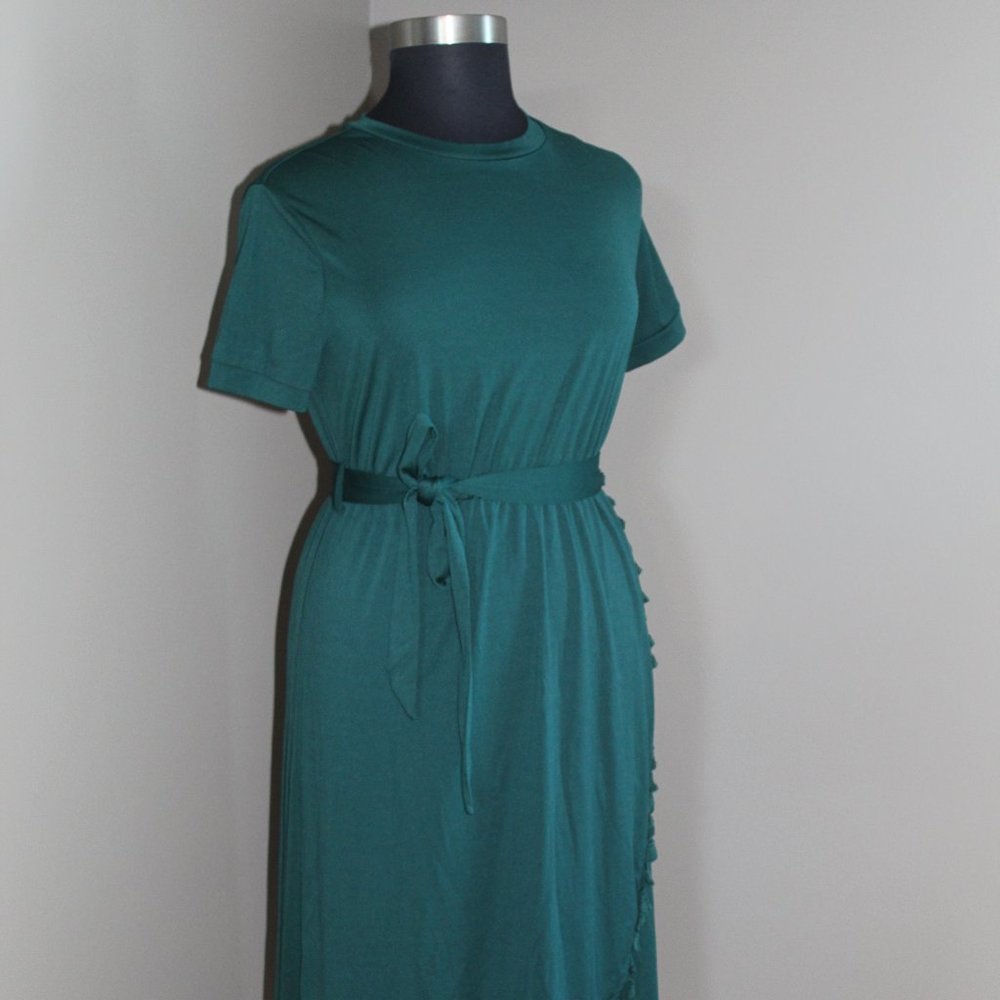 Emerald green casual dress